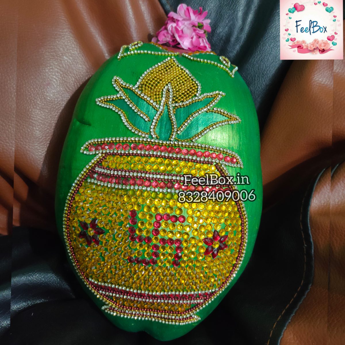Pelli Kobbaribondam KB22 (Wedding Coconut)